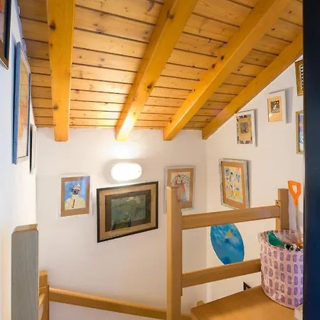 Night Galleria - Bed & Art In - The Pink House Holiday home Burano