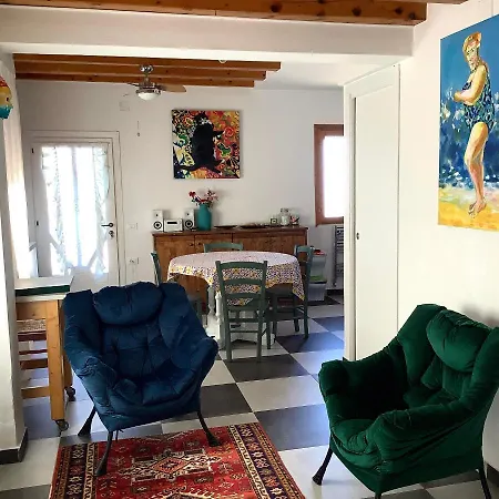 Night Galleria - Bed & Art In - The Pink House Holiday home Burano