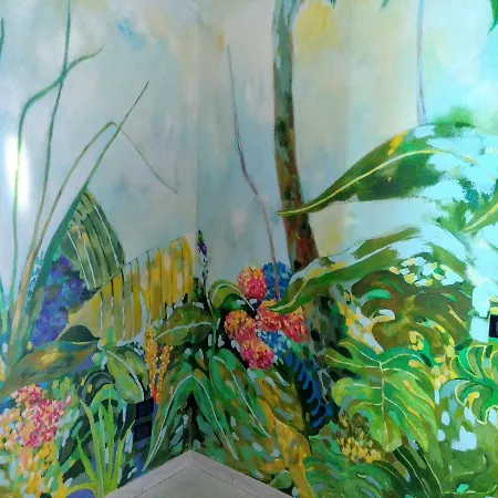 Hébergement de vacances Night Galleria - Bed & Art In - The Pink House